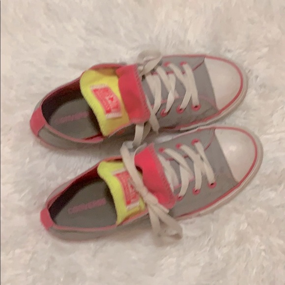 Converse - Picture 4 of 4